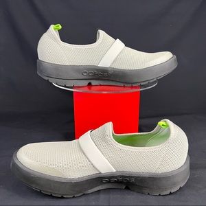 Oofos slip on comfort shoe Q2-5252017-2